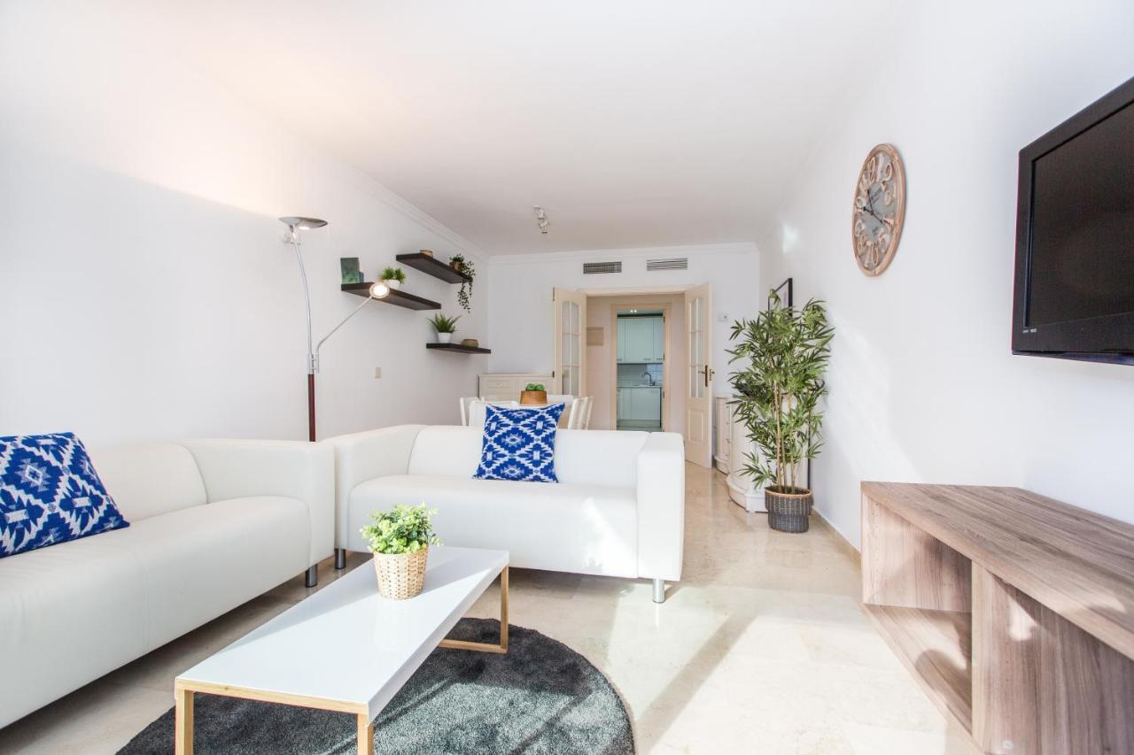 Apartamento Awesome 2 Bedroom Apt With Pool&parking In Puerto Banús - Rdr197