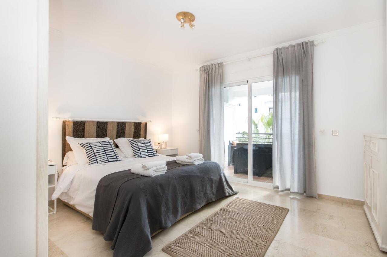 Awesome 2 Bedroom Apt With Pool&parking In Puerto Banús - Rdr197 Apartamento *
