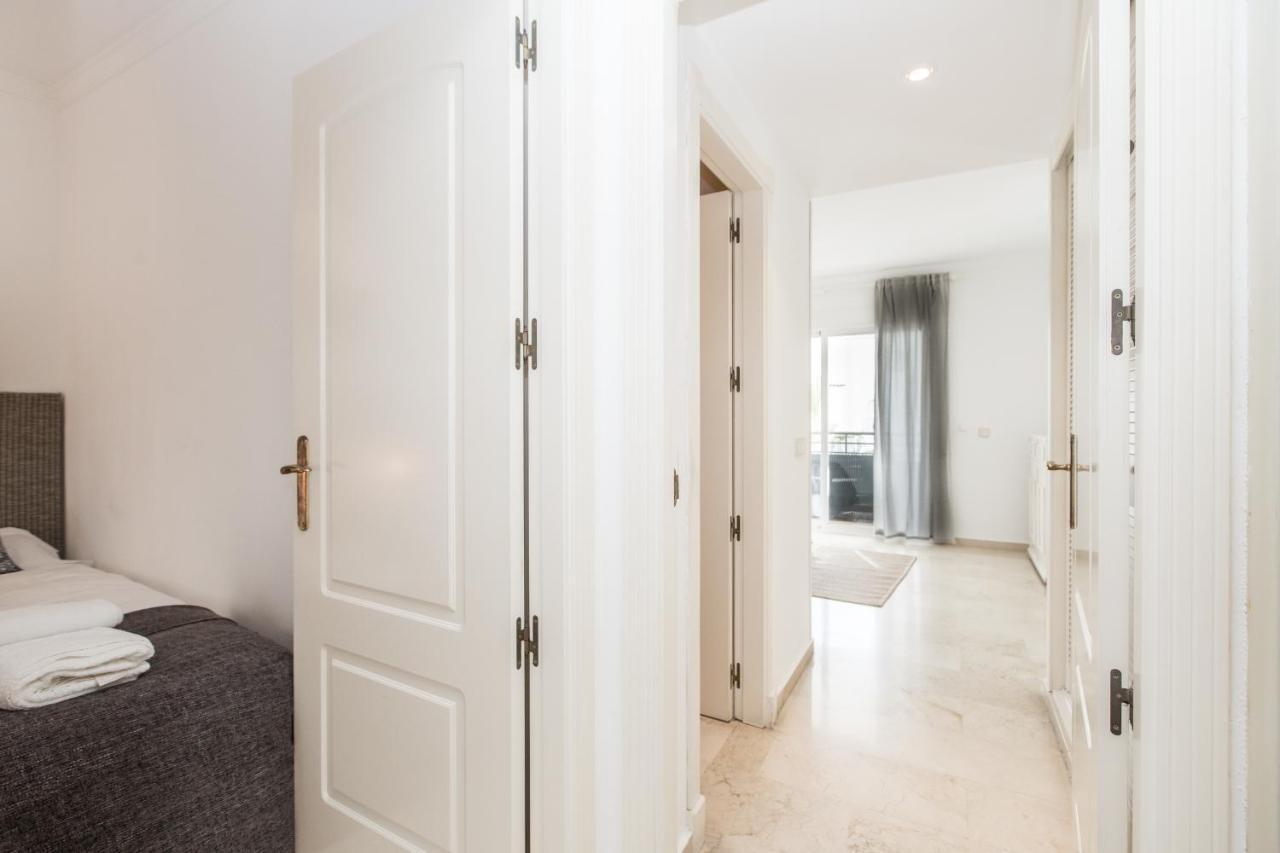 Apartamento Awesome 2 Bedroom Apt With Pool&parking In Puerto Banús - Rdr197 Marbella