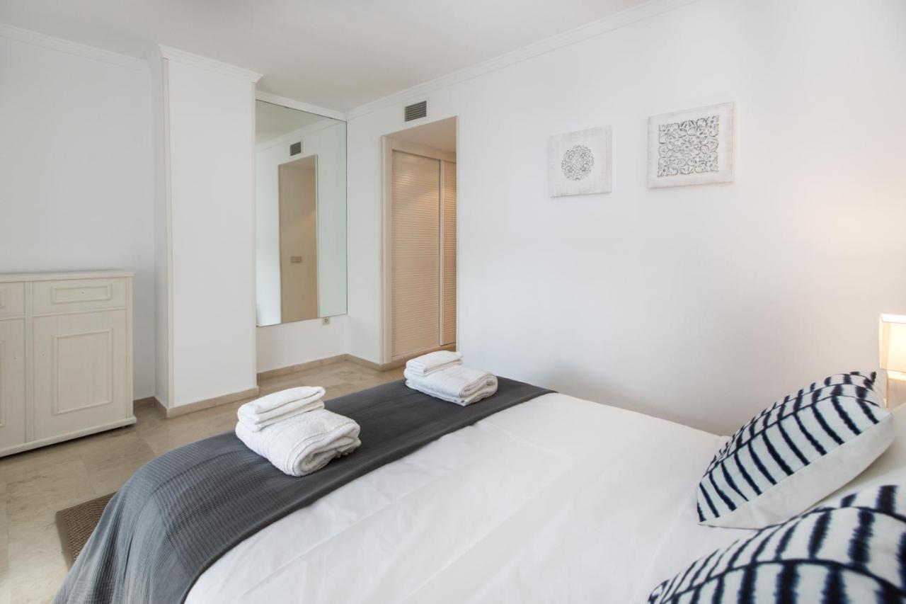Apartamento Awesome 2 Bedroom Apt With Pool&parking In Puerto Banús - Rdr197 Marbella